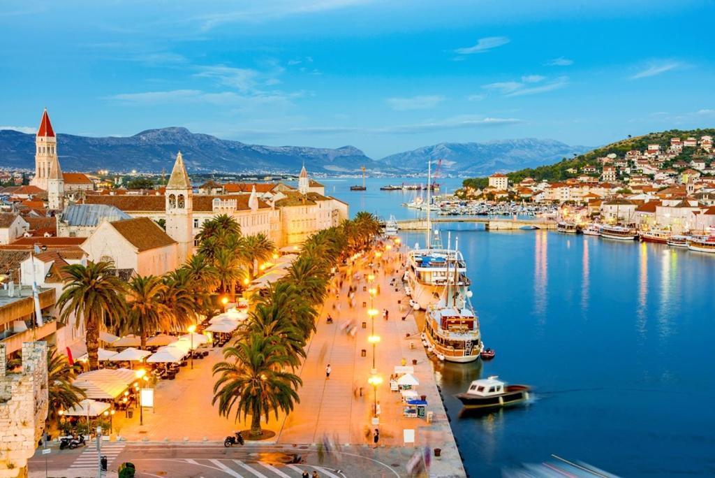 Apartamento Mimoza Trogir Exterior foto